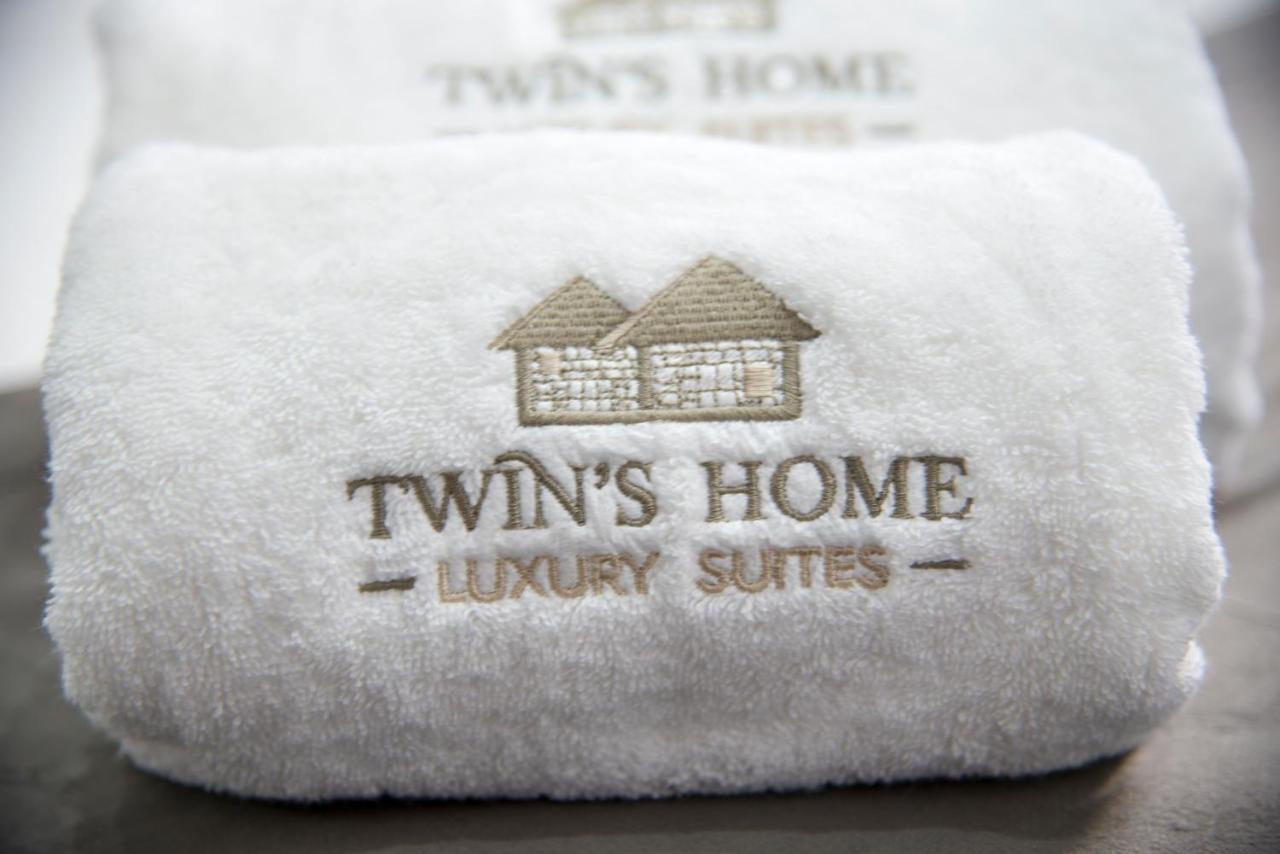 Twin'S Home Luxury Suites Alikianos Exterior photo