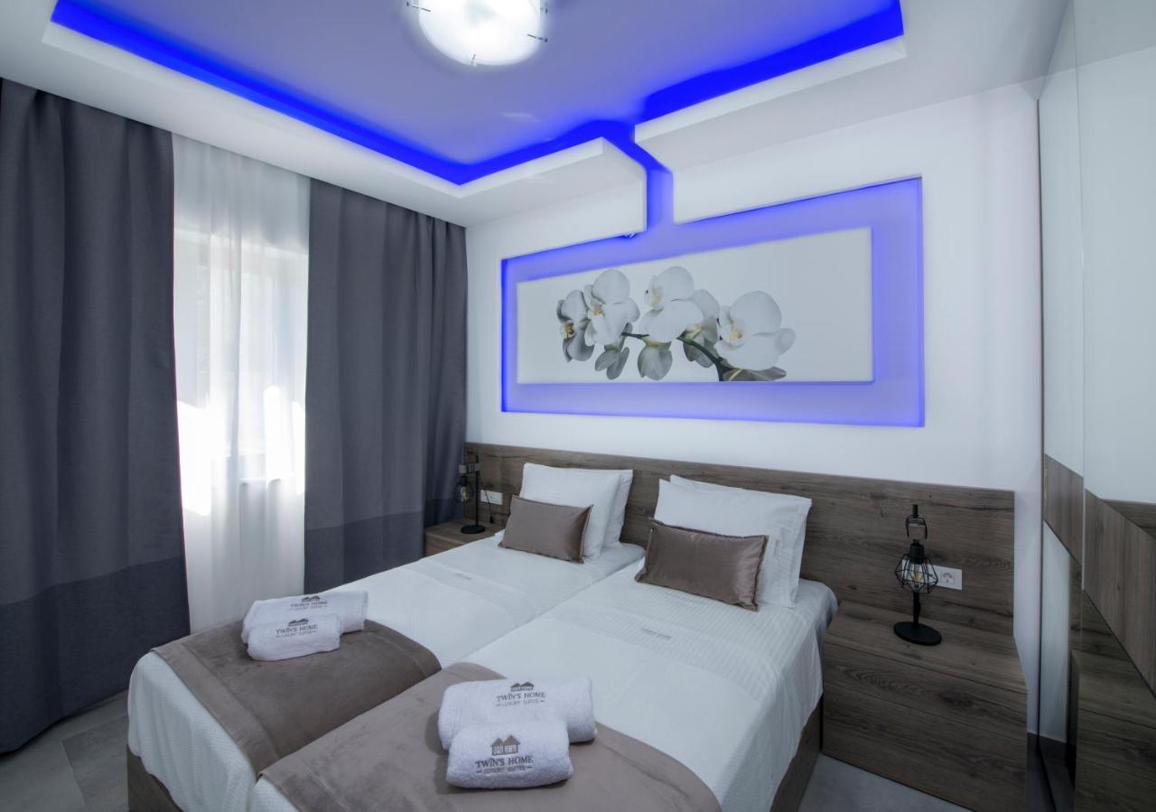 Twin'S Home Luxury Suites Alikianos Exterior photo