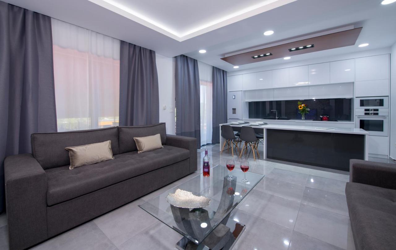 Twin'S Home Luxury Suites Alikianos Exterior photo