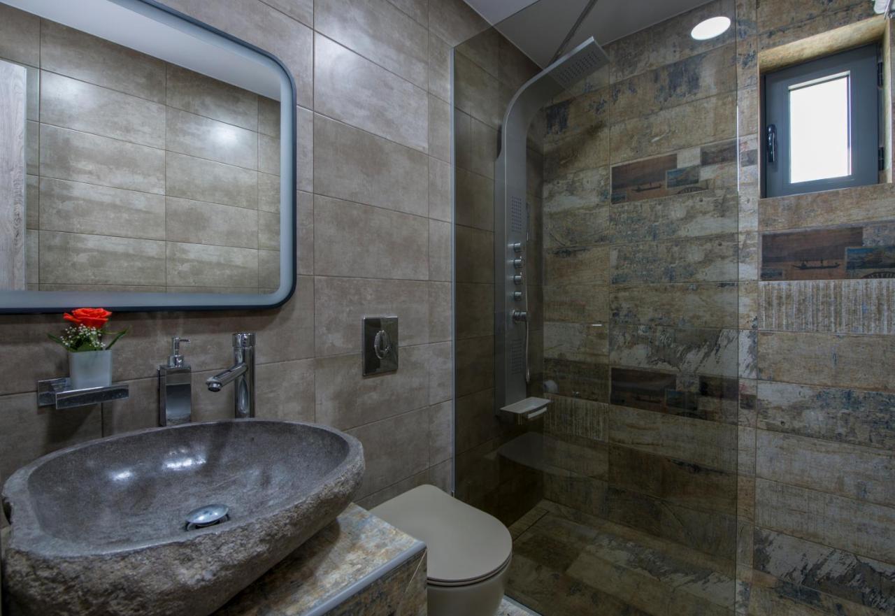 Twin'S Home Luxury Suites Alikianos Exterior photo