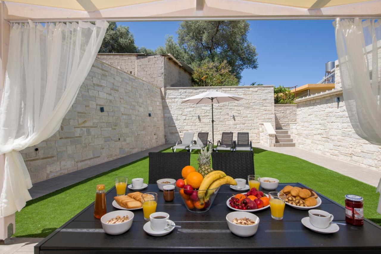 Twin'S Home Luxury Suites Alikianos Exterior photo