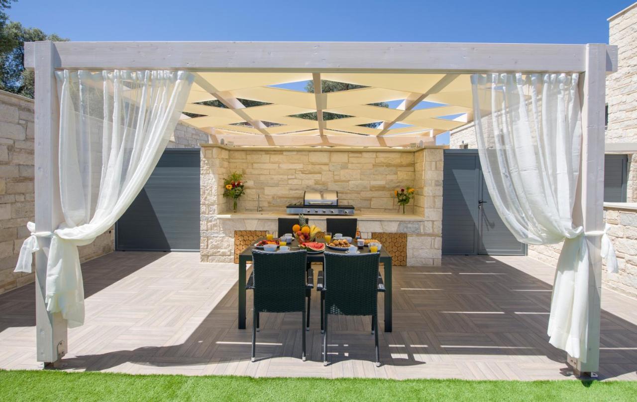 Twin'S Home Luxury Suites Alikianos Exterior photo